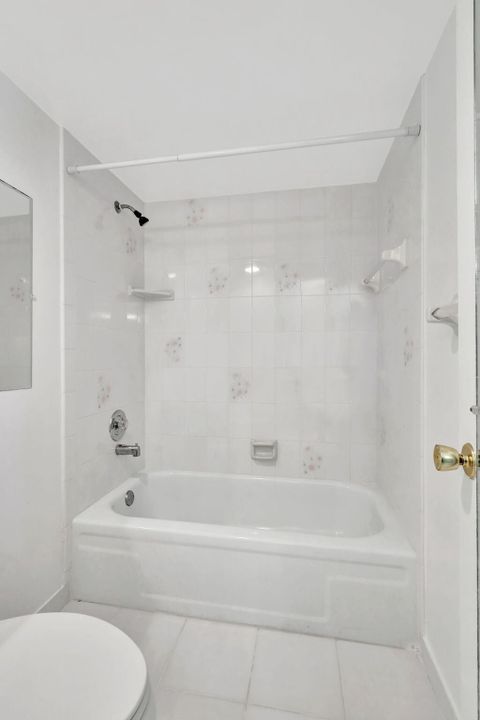 For Sale: $255,000 (2 beds, 2 baths, 1228 Square Feet)