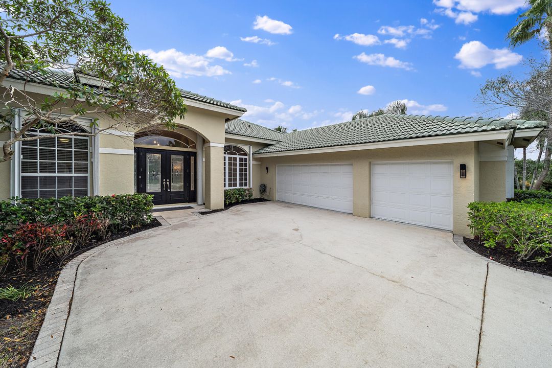 Active With Contract: $6,300 (4 beds, 3 baths, 2759 Square Feet)