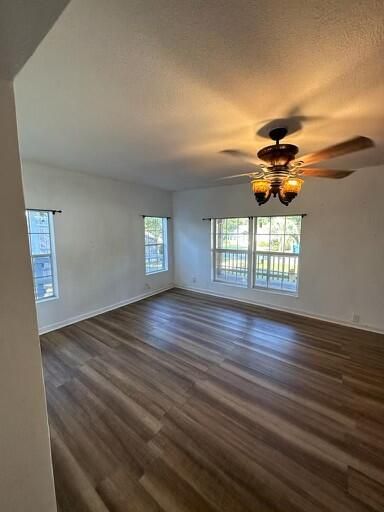 For Sale: $169,999 (3 beds, 2 baths, 1323 Square Feet)