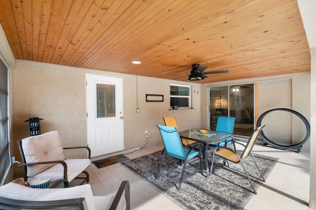 Active With Contract: $445,000 (3 beds, 2 baths, 1641 Square Feet)