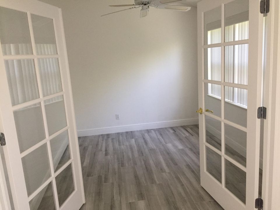 For Rent: $2,900 (3 beds, 2 baths, 1512 Square Feet)