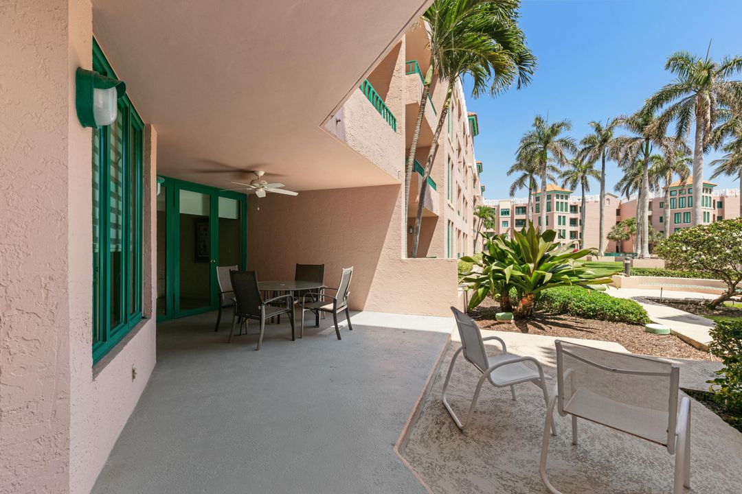 For Sale: $1,199,000 (2 beds, 2 baths, 1630 Square Feet)