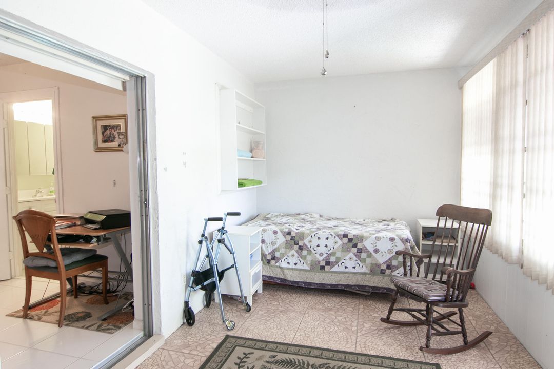 For Sale: $154,000 (1 beds, 1 baths, 1100 Square Feet)