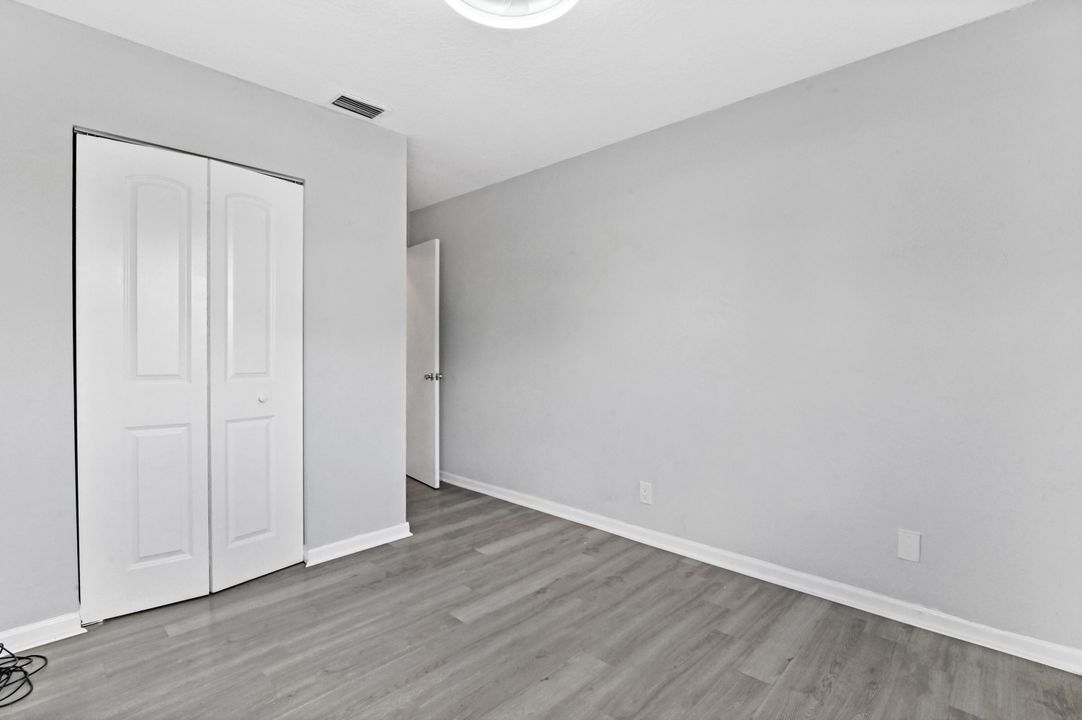 For Sale: $525,000 (3 beds, 2 baths, 1342 Square Feet)
