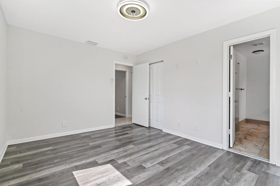 For Sale: $525,000 (3 beds, 2 baths, 1342 Square Feet)