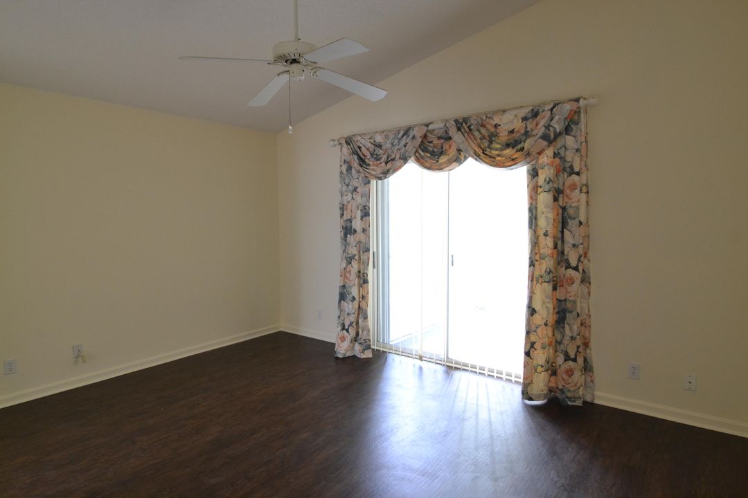 For Rent: $2,500 (3 beds, 2 baths, 1409 Square Feet)