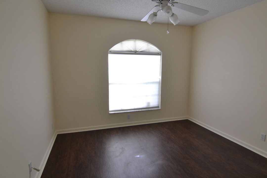 For Rent: $2,500 (3 beds, 2 baths, 1409 Square Feet)