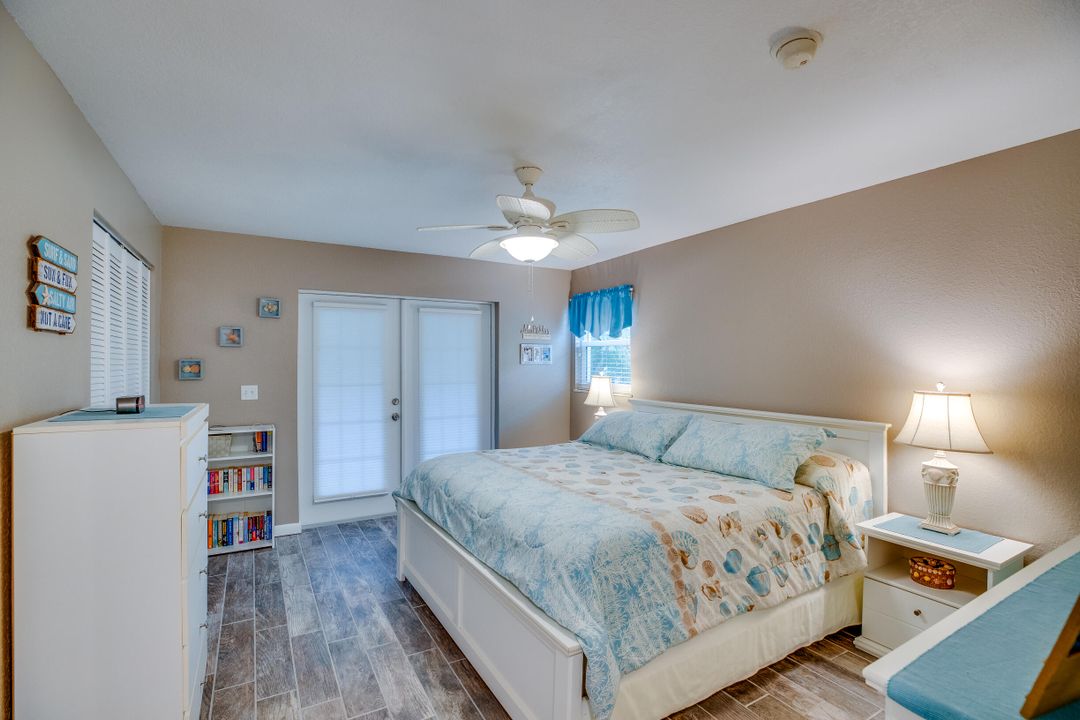 For Sale: $245,000 (2 beds, 2 baths, 1092 Square Feet)