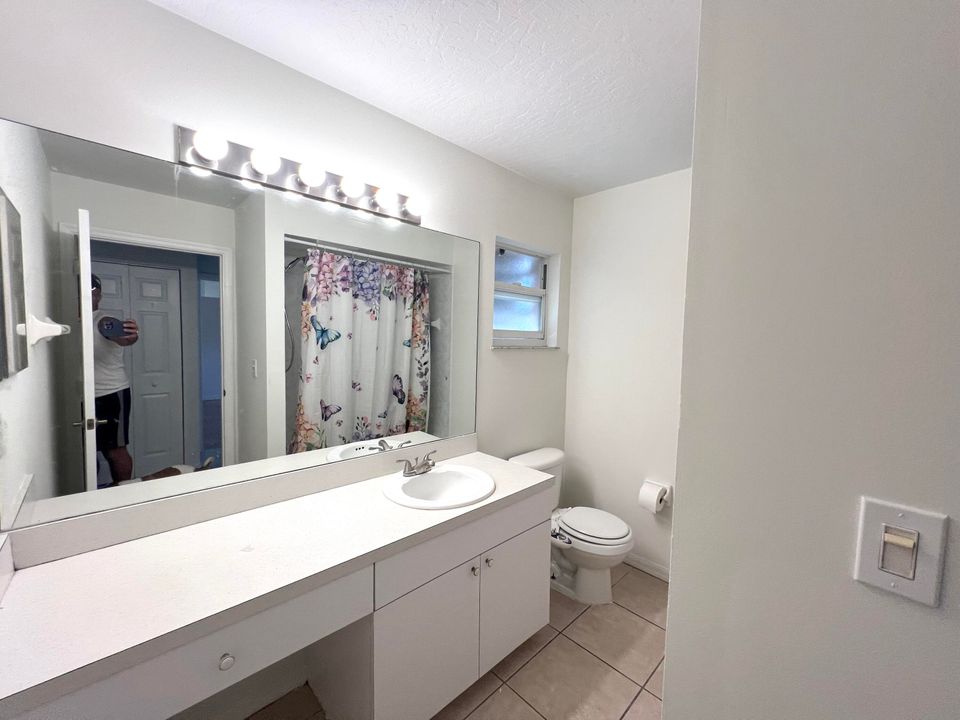 For Sale: $329,000 (3 beds, 2 baths, 1544 Square Feet)
