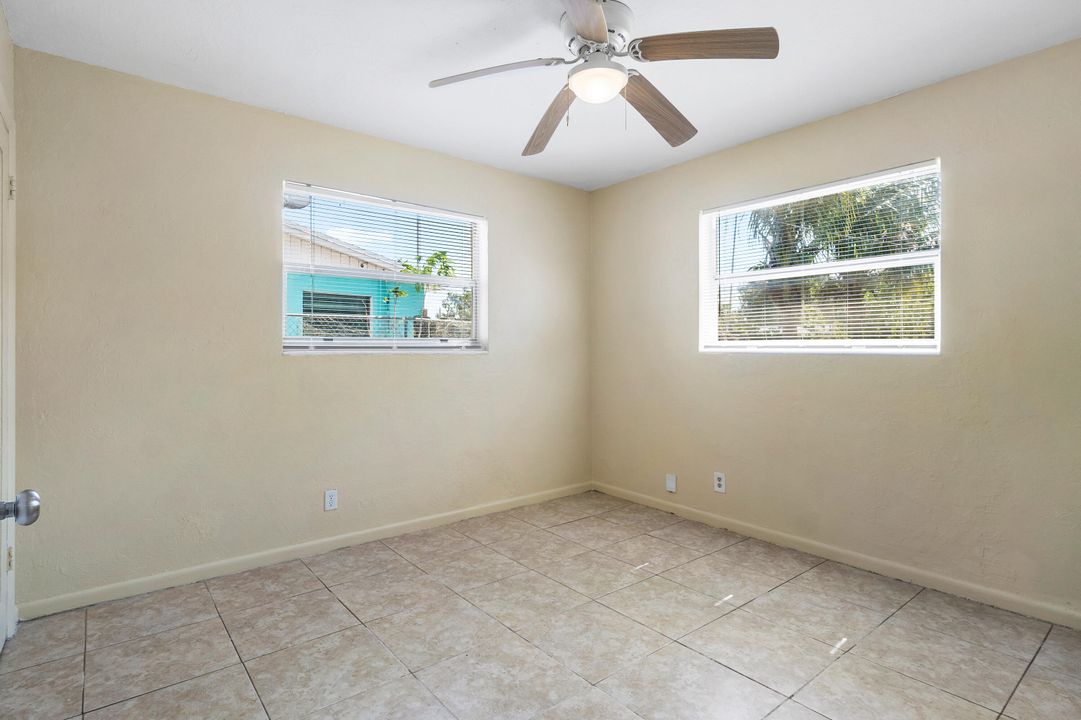 Active With Contract: $399,900 (4 beds, 2 baths, 1200 Square Feet)