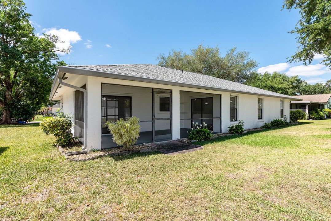 Active With Contract: $574,900 (3 beds, 2 baths, 1768 Square Feet)