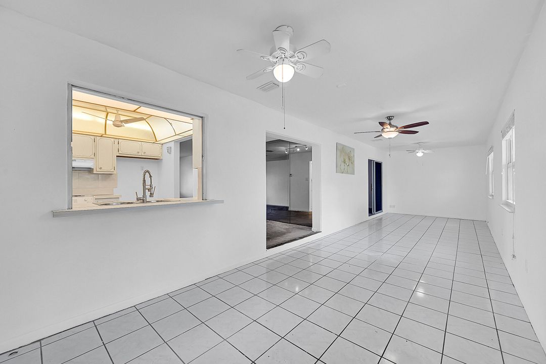 For Sale: $365,000 (2 beds, 2 baths, 1500 Square Feet)