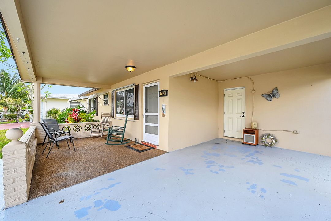 For Sale: $365,000 (2 beds, 2 baths, 1500 Square Feet)