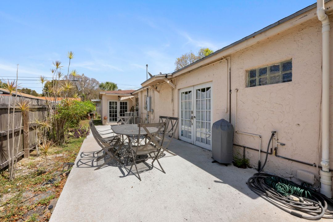 For Sale: $590,000 (3 beds, 2 baths, 1694 Square Feet)