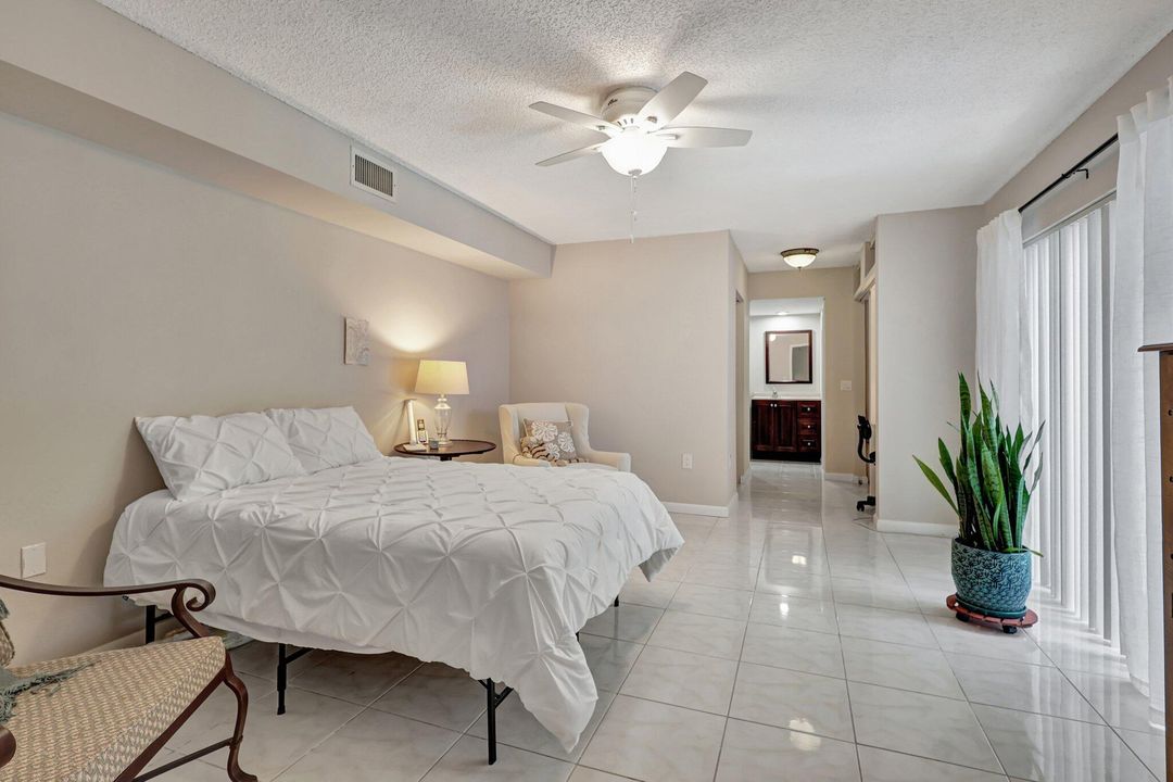 For Sale: $339,900 (3 beds, 3 baths, 1488 Square Feet)