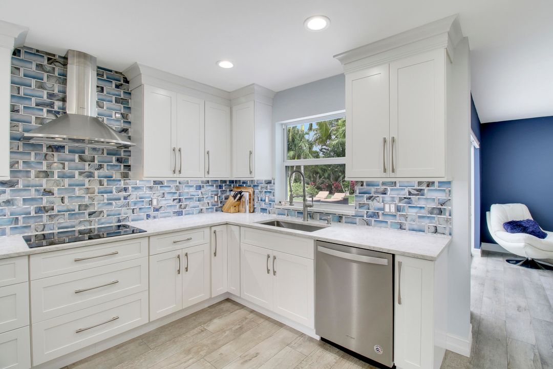 Active With Contract: $1,265,000 (3 beds, 2 baths, 2032 Square Feet)