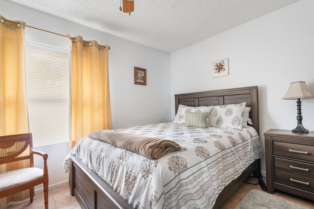 For Sale: $439,900 (3 beds, 2 baths, 1307 Square Feet)