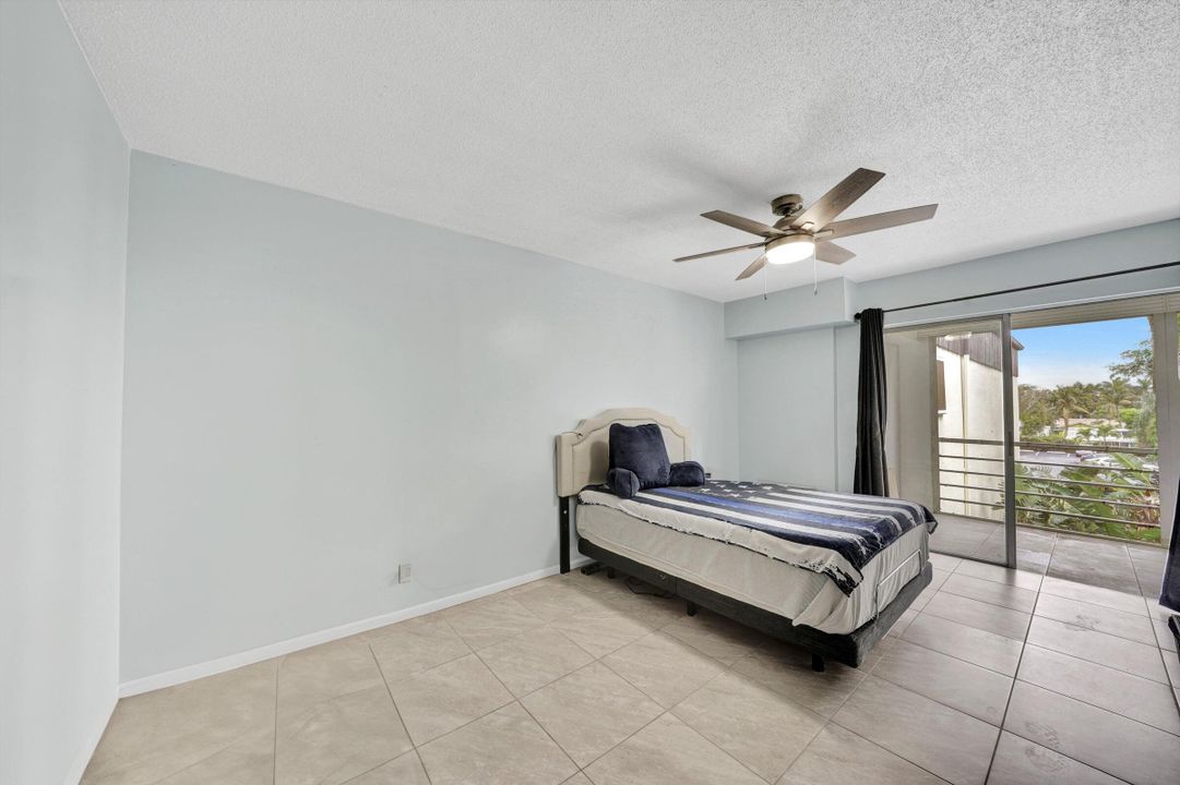 For Rent: $1,845 (1 beds, 1 baths, 806 Square Feet)