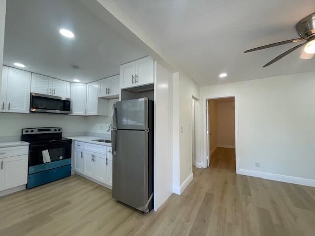 For Rent: $2,000 (2 beds, 1 baths, 744 Square Feet)