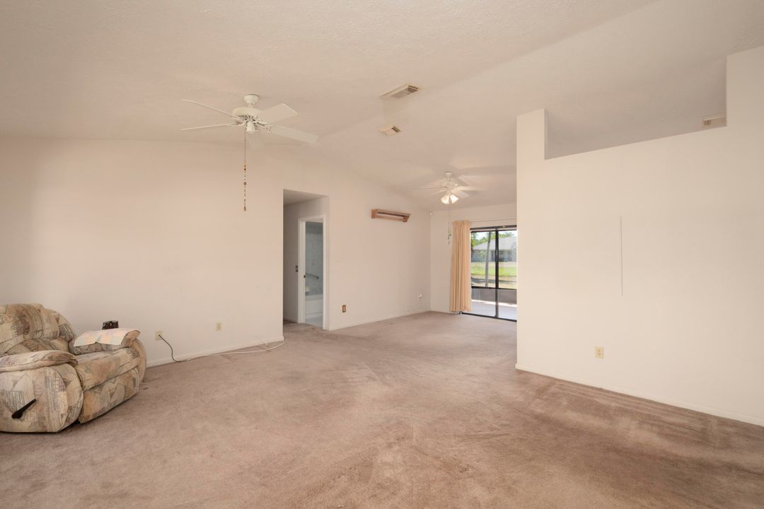 For Sale: $375,000 (3 beds, 2 baths, 1415 Square Feet)