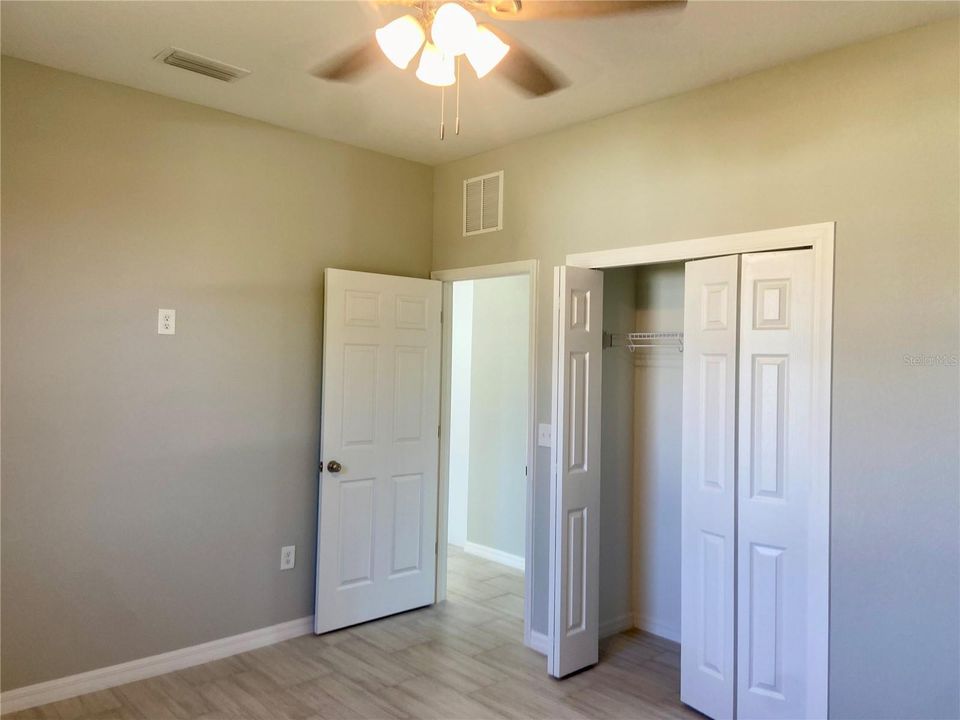 For Rent: $2,000 (3 beds, 2 baths, 1338 Square Feet)