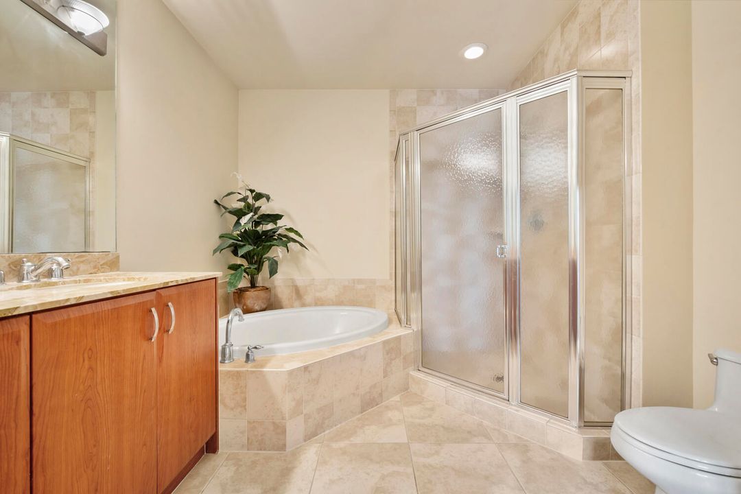 待售: $624,900 (2 贝兹, 2 浴室, 1259 平方英尺)