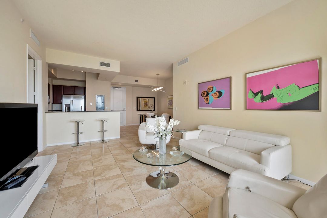 For Sale: $624,900 (2 beds, 2 baths, 1259 Square Feet)