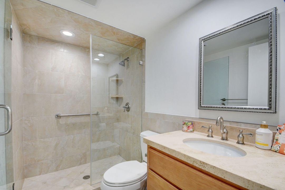 For Sale: $475,000 (2 beds, 2 baths, 1402 Square Feet)