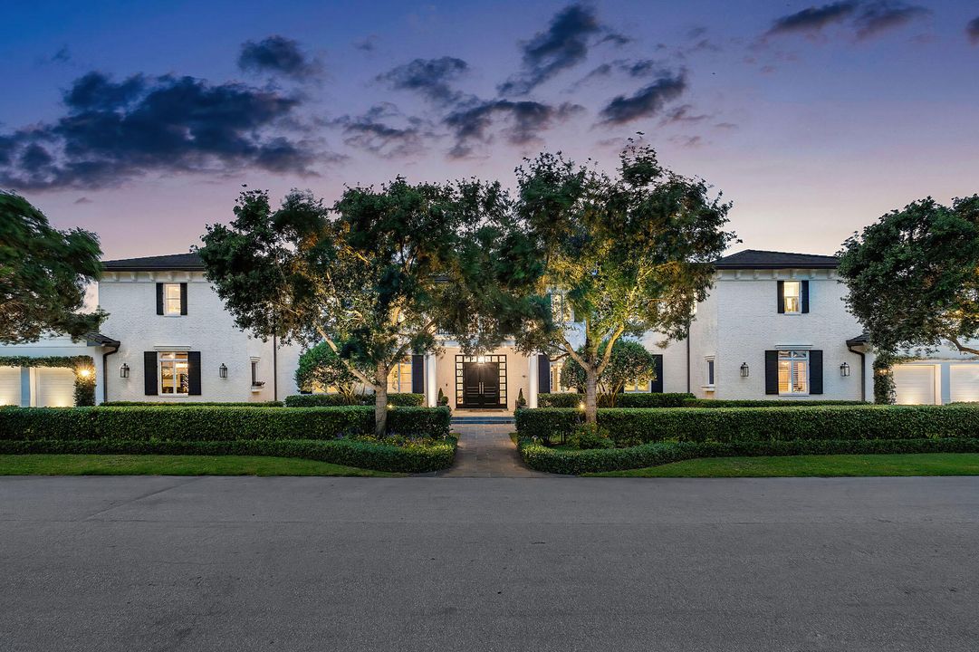 For Sale: $9,750,000 (5 beds, 5 baths, 7076 Square Feet)