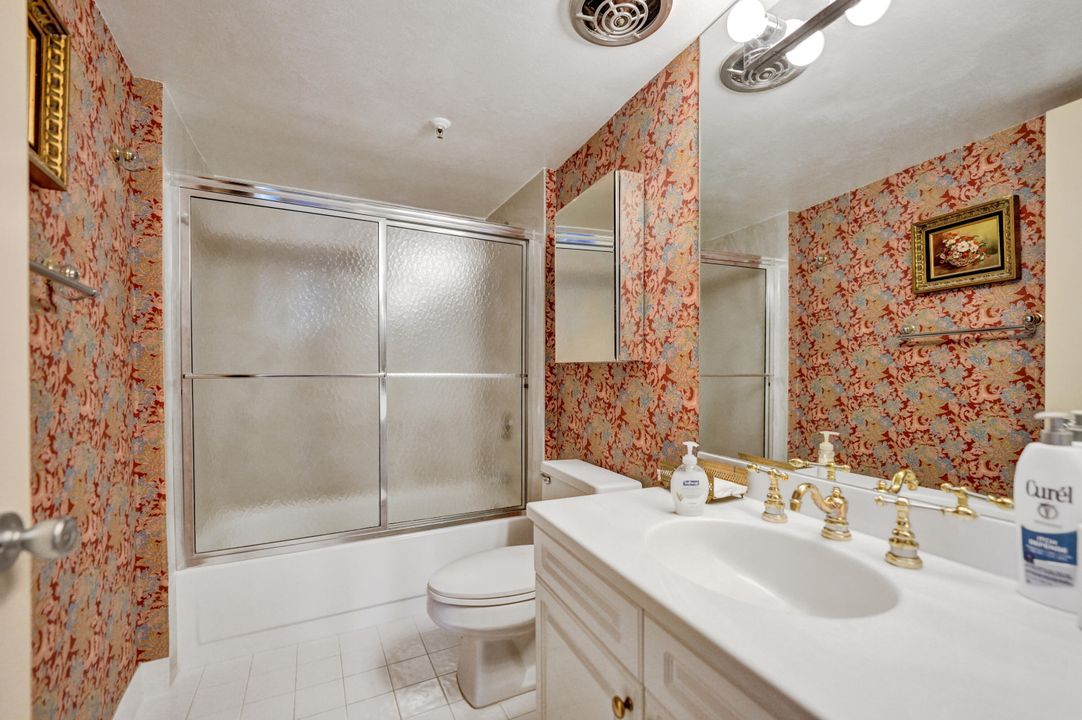 待售: $1,150,000 (2 贝兹, 2 浴室, 1740 平方英尺)