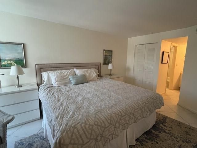 Active With Contract: $3,750 (2 beds, 2 baths, 1520 Square Feet)