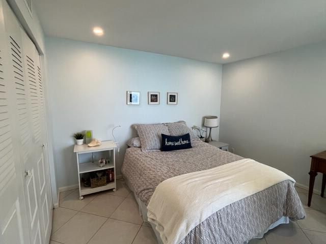 Active With Contract: $3,750 (2 beds, 2 baths, 1520 Square Feet)