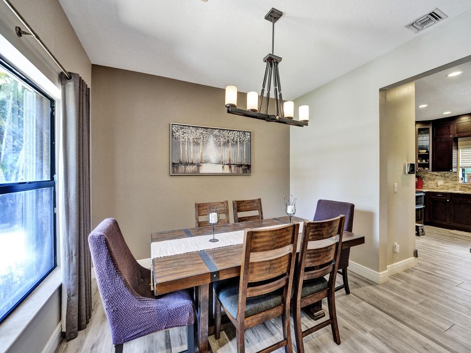 Active With Contract: $675,000 (3 beds, 2 baths, 2338 Square Feet)
