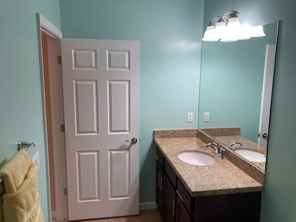 For Sale: $424,500 (2 beds, 2 baths, 1565 Square Feet)