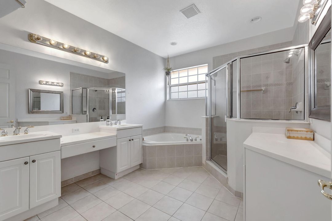 Active With Contract: $510,000 (3 beds, 2 baths, 2209 Square Feet)