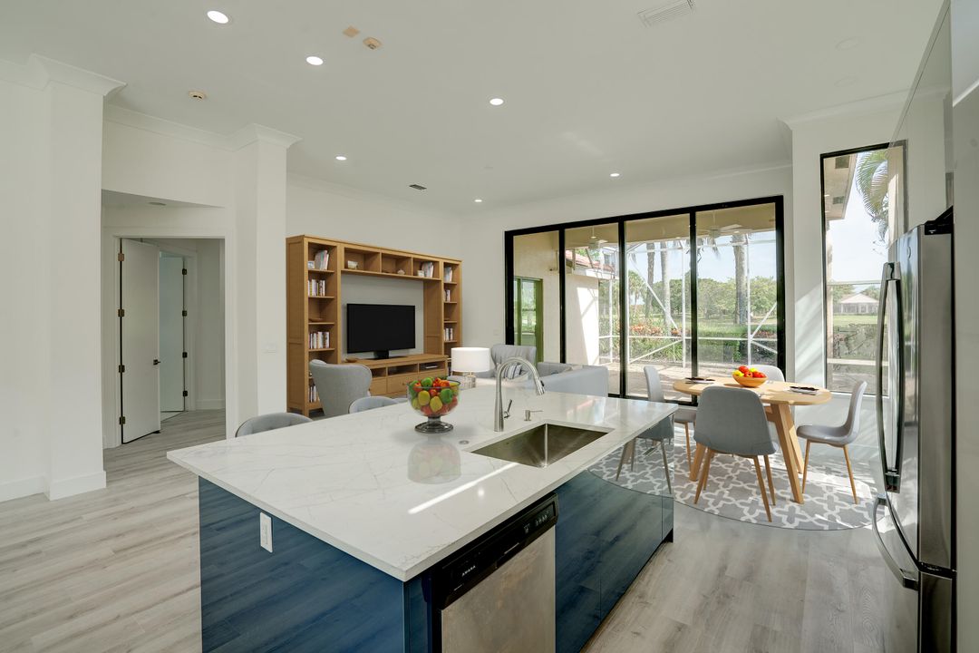 Active With Contract: $840,000 (3 beds, 3 baths, 2631 Square Feet)