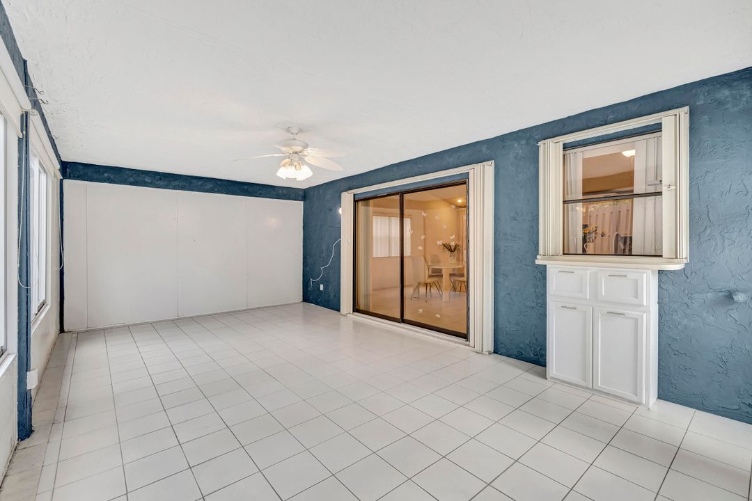 For Sale: $539,000 (2 beds, 2 baths, 2189 Square Feet)