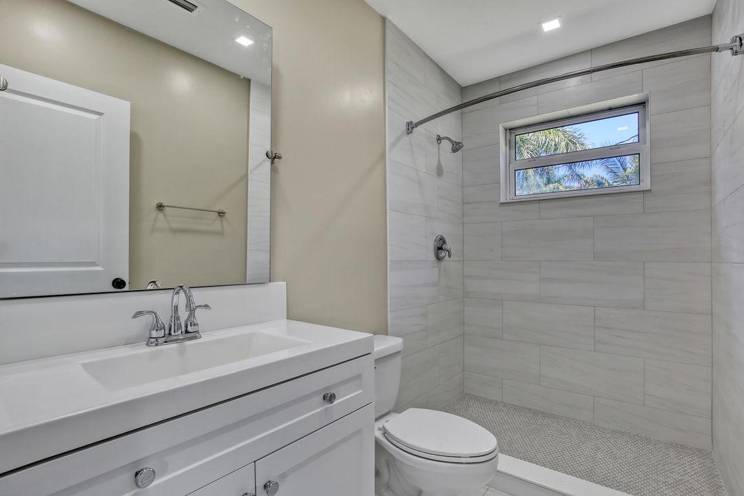 待售: $850,000 (3 贝兹, 2 浴室, 1210 平方英尺)