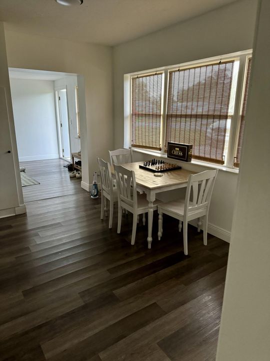 For Rent: $2,500 (2 beds, 2 baths, 900 Square Feet)