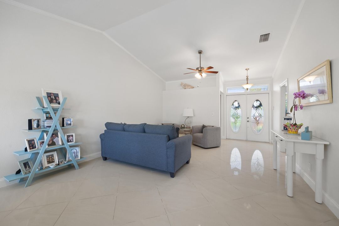 For Sale: $739,000 (4 beds, 2 baths, 2059 Square Feet)