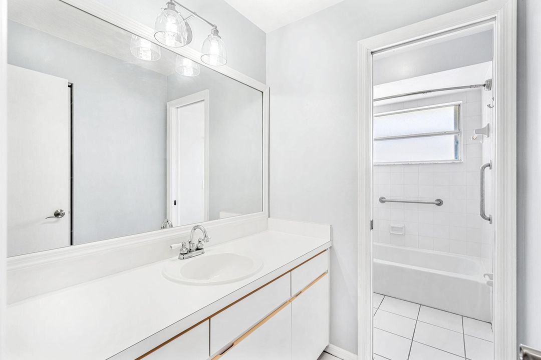 For Sale: $330,000 (3 beds, 2 baths, 1520 Square Feet)