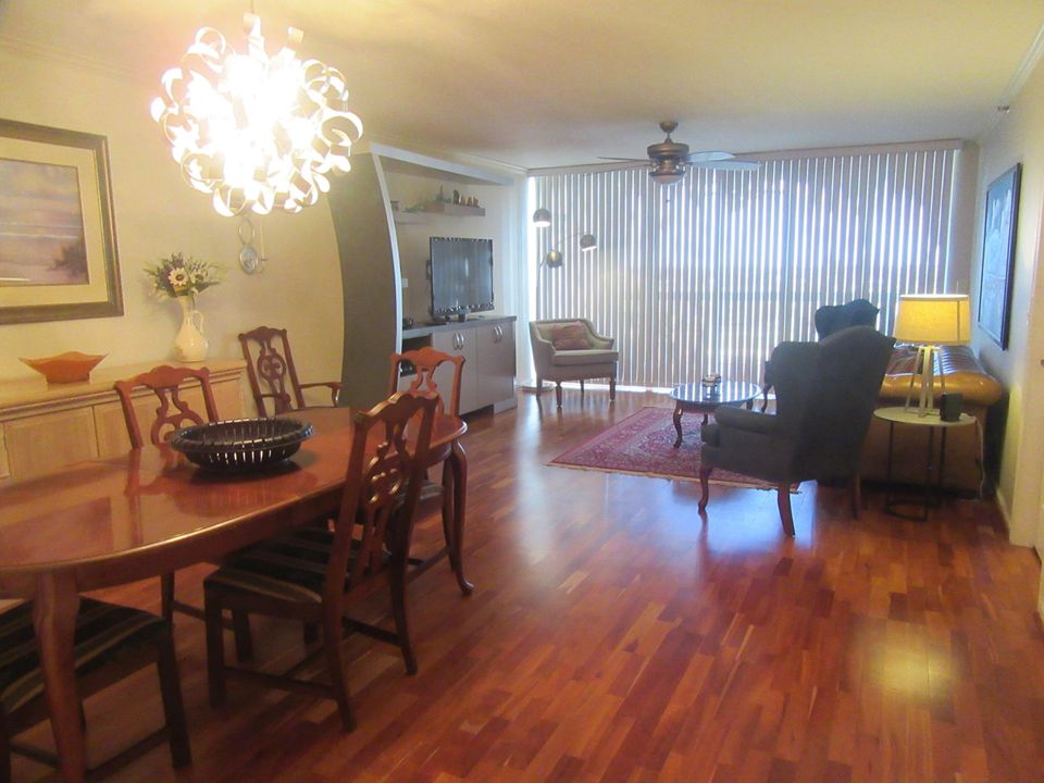 For Rent: $4,000 (2 beds, 2 baths, 1368 Square Feet)