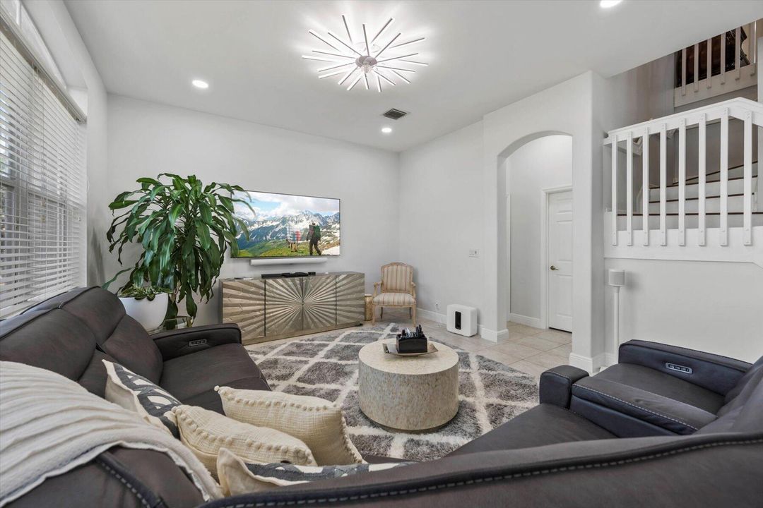 Active With Contract: $650,000 (4 beds, 2 baths, 2490 Square Feet)