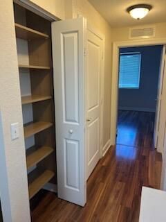 For Rent: $2,800 (2 beds, 2 baths, 1048 Square Feet)