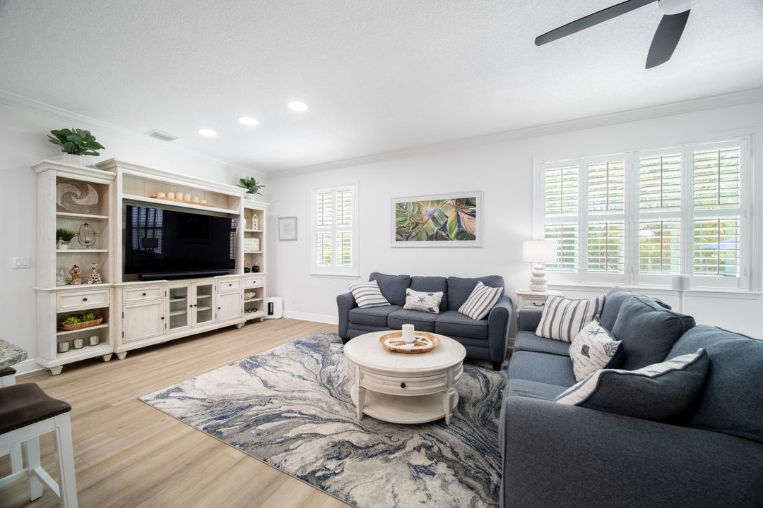 Active With Contract: $599,000 (4 beds, 2 baths, 2196 Square Feet)