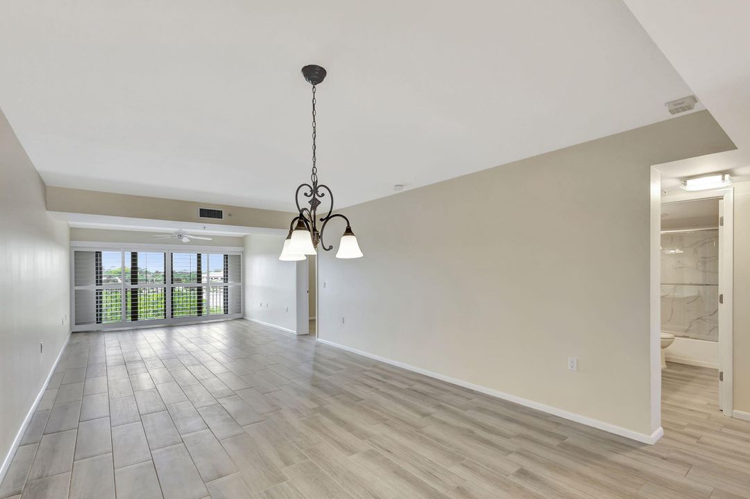 For Sale: $660,000 (2 beds, 2 baths, 1385 Square Feet)