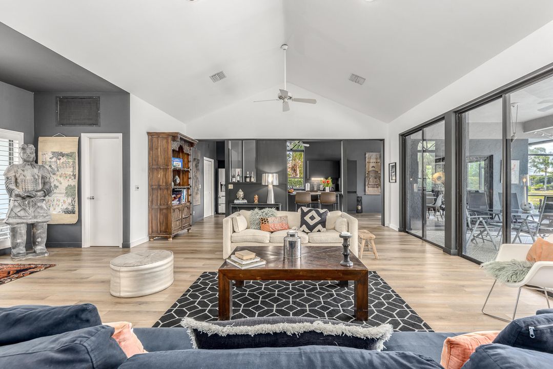 For Sale: $448,000 (3 beds, 2 baths, 2220 Square Feet)