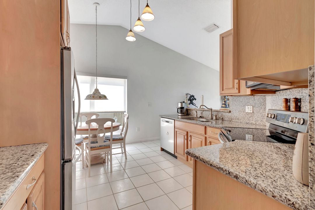 Active With Contract: $589,000 (3 beds, 2 baths, 1359 Square Feet)