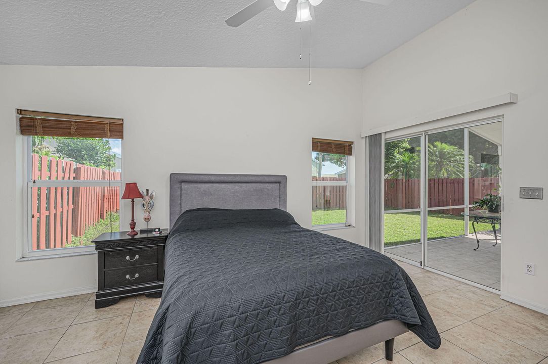 For Sale: $449,900 (3 beds, 2 baths, 1706 Square Feet)