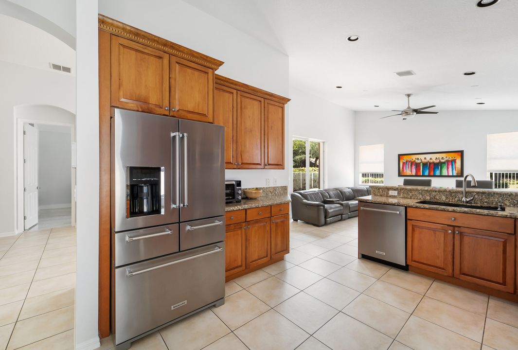 For Sale: $647,000 (4 beds, 2 baths, 2125 Square Feet)